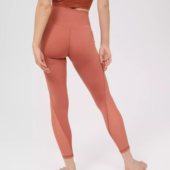 High Waisted Mesh Legging 